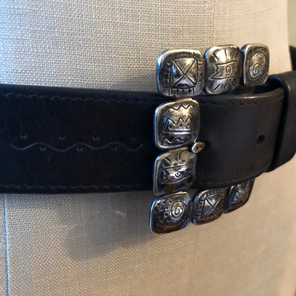 Gorgeous Meryl Waitz leather belt - Picture 5 of 8
